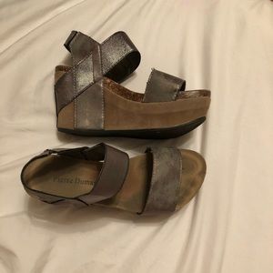pierre dumas wedges